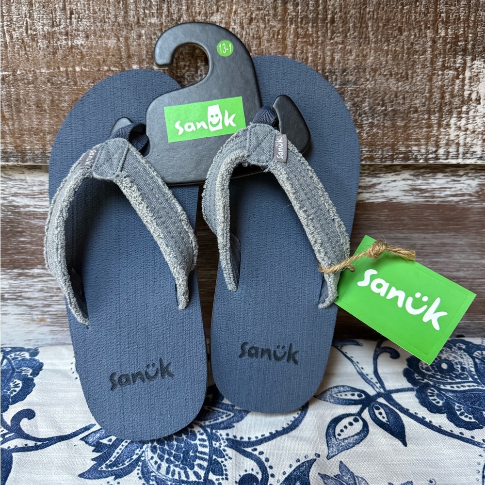 🌊NEW🌊 Sanuk Fraidy Stacker Flip Flop